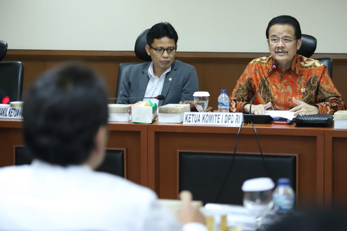 20200121 Rapat Kerja dengan Komite I DPD 6