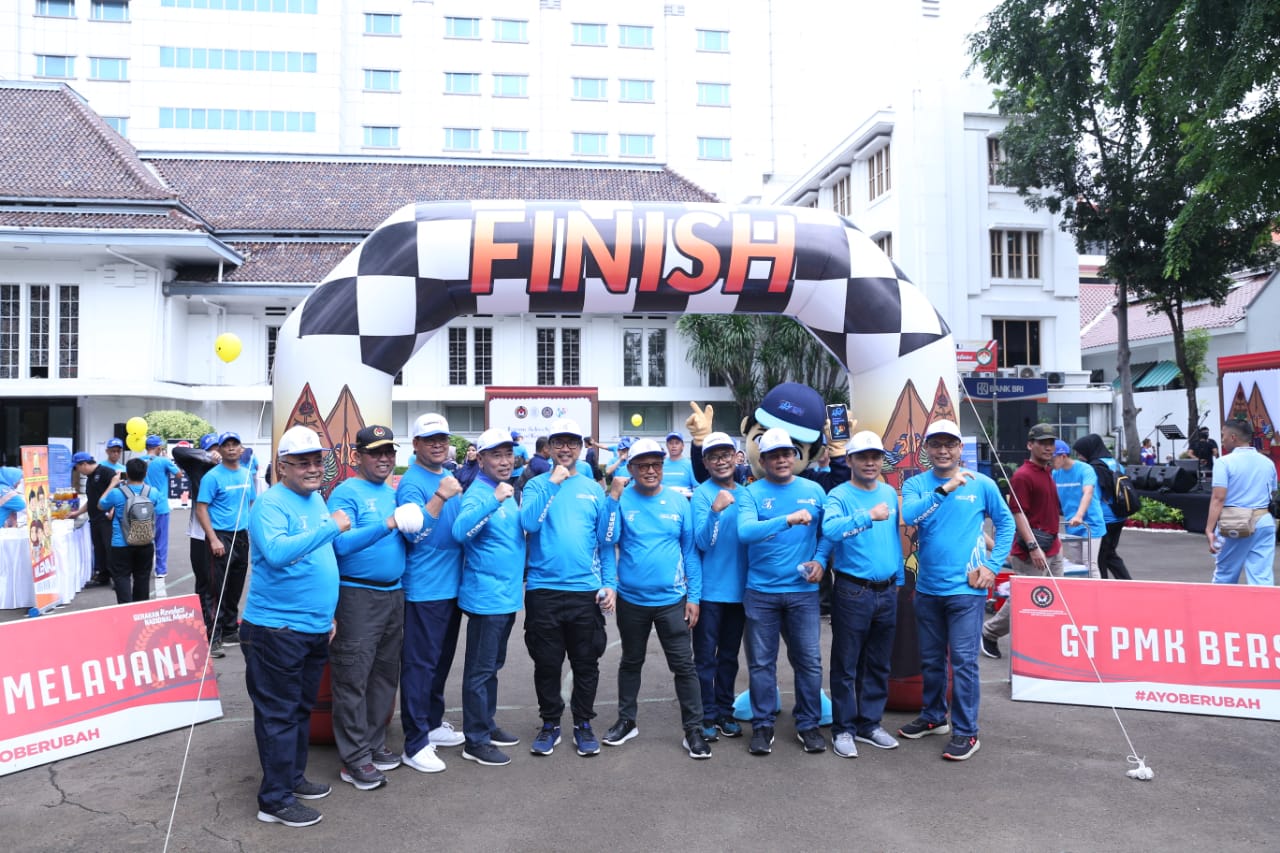 20200216 Jalan Sehat Forum Ses KL dan Kasum Asrena TNI Polri 15
