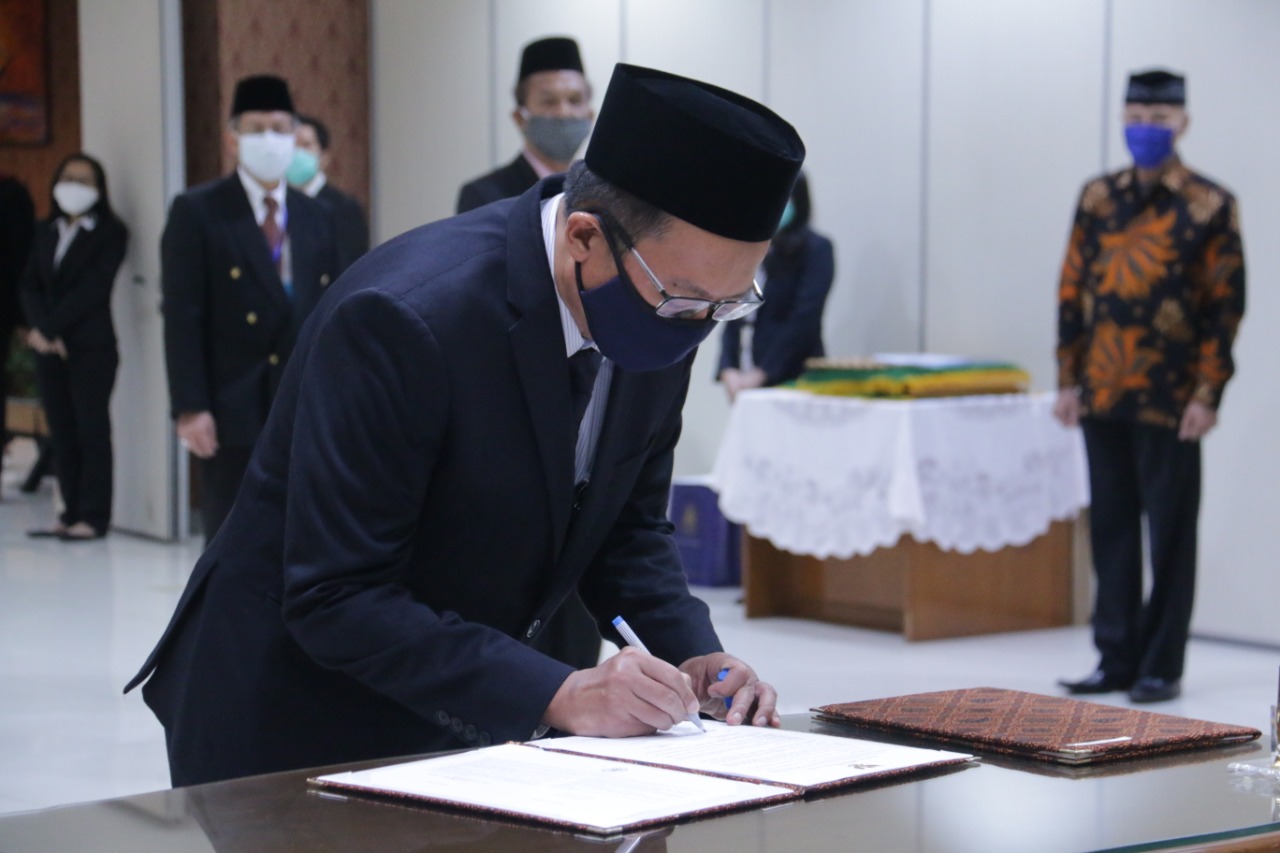 20200605 Pelantikan Pejabat Eselon II dan Pejabat Fungsional Kementerian PANRB 10