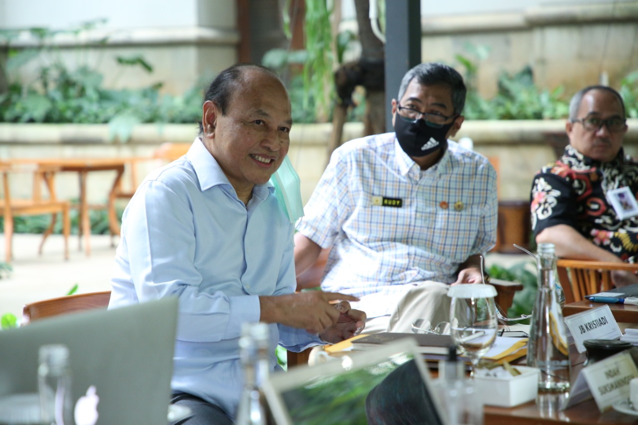 20200720 Rapat Penentuan Top 45 dan Top 5 Outstanding Achievement on Public Service Innovations 2020 10