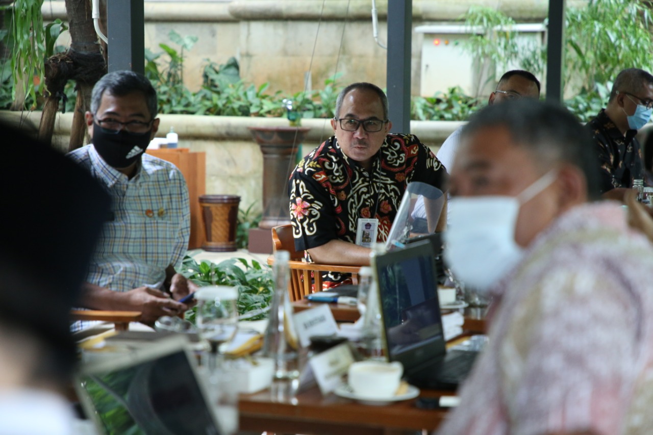 20200720 Rapat Penentuan Top 45 dan Top 5 Outstanding Achievement on Public Service Innovations 2020 10