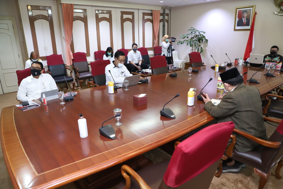 20200901 Webinar Konsultasi Publik Kebijakan Mutasi JPT Nasional 9