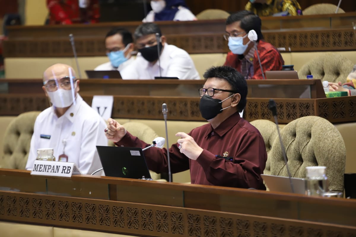 20200923 Rapat dengan Komisi II DPR 1