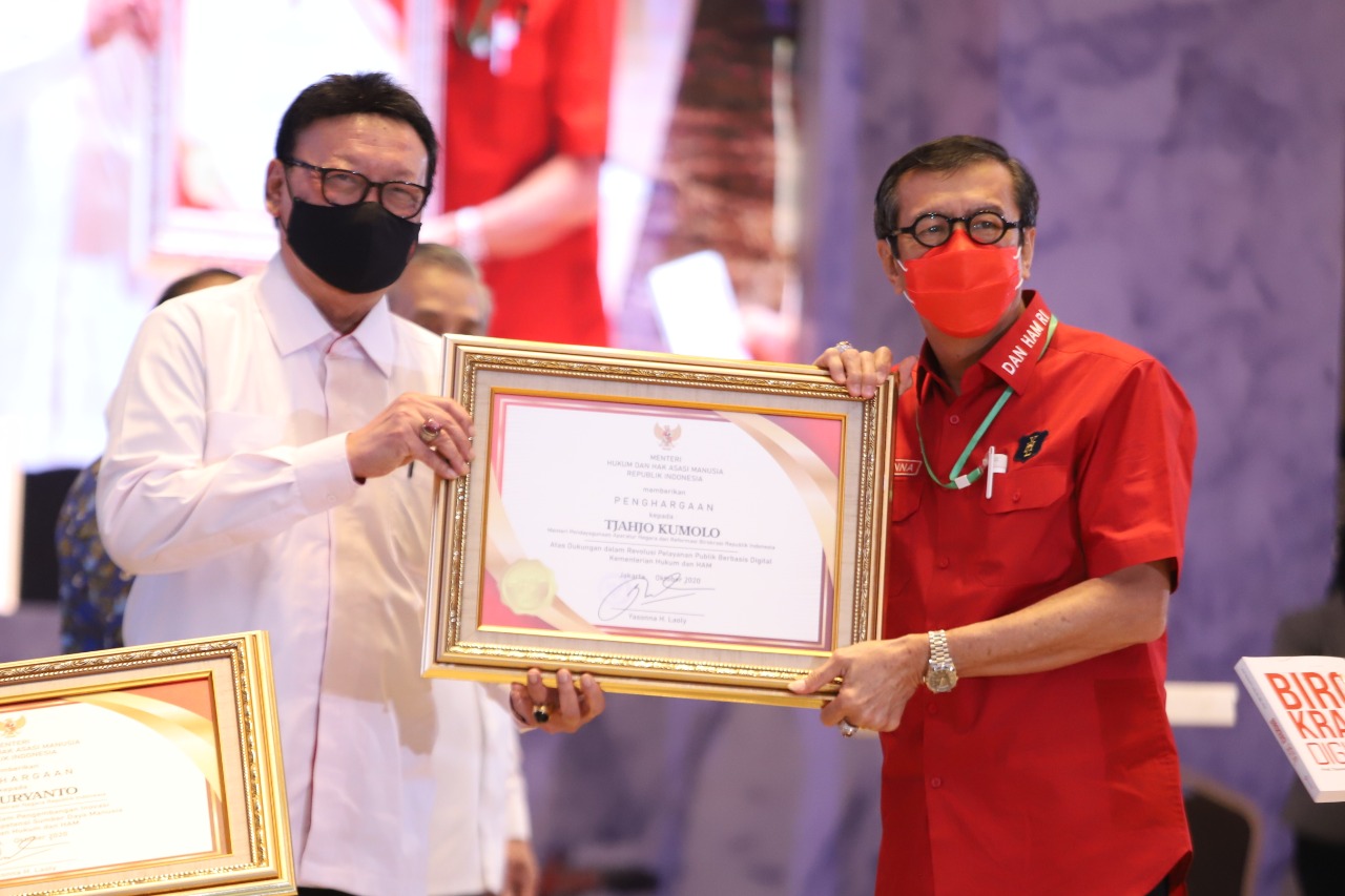 20201012 Pengukuhan Revolusi Digital Layanan Publik Kemenkumham 1