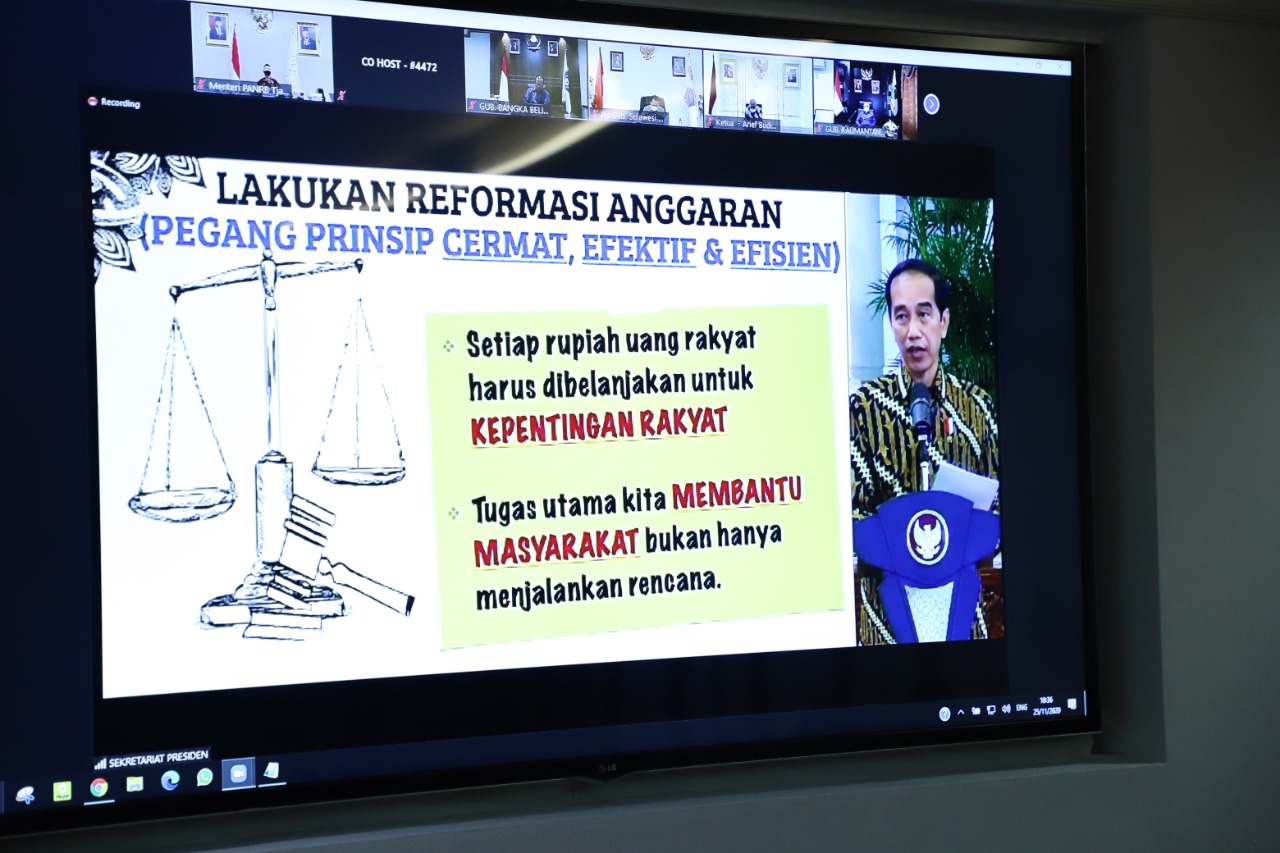 20201125 Penyerahan DIPA KL dan Daftar Alokasi Transfer ke Daerah serta Dana Desa tahun 2021 7