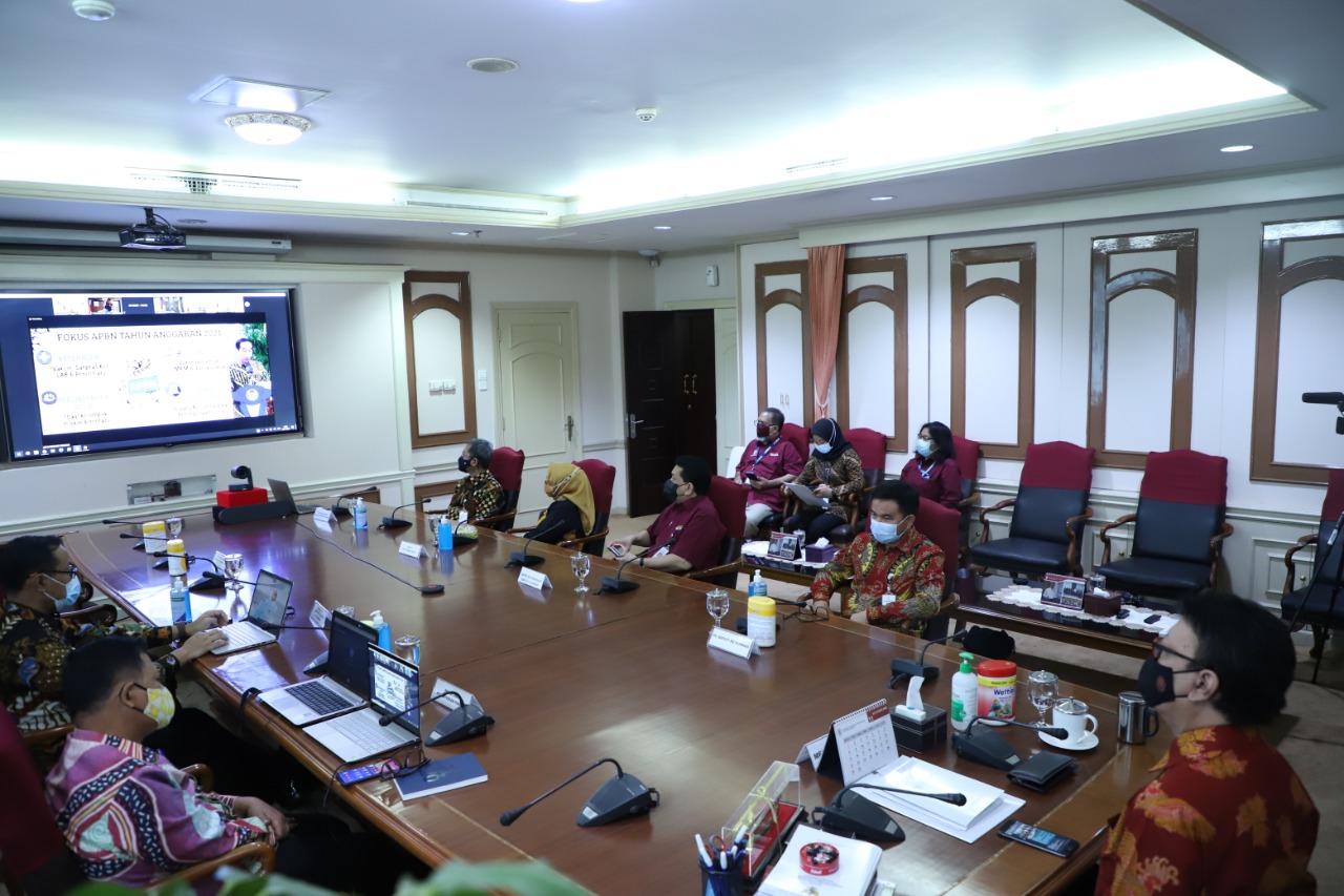 20201125 Penyerahan DIPA KL dan Daftar Alokasi Transfer ke Daerah serta Dana Desa tahun 2021 7