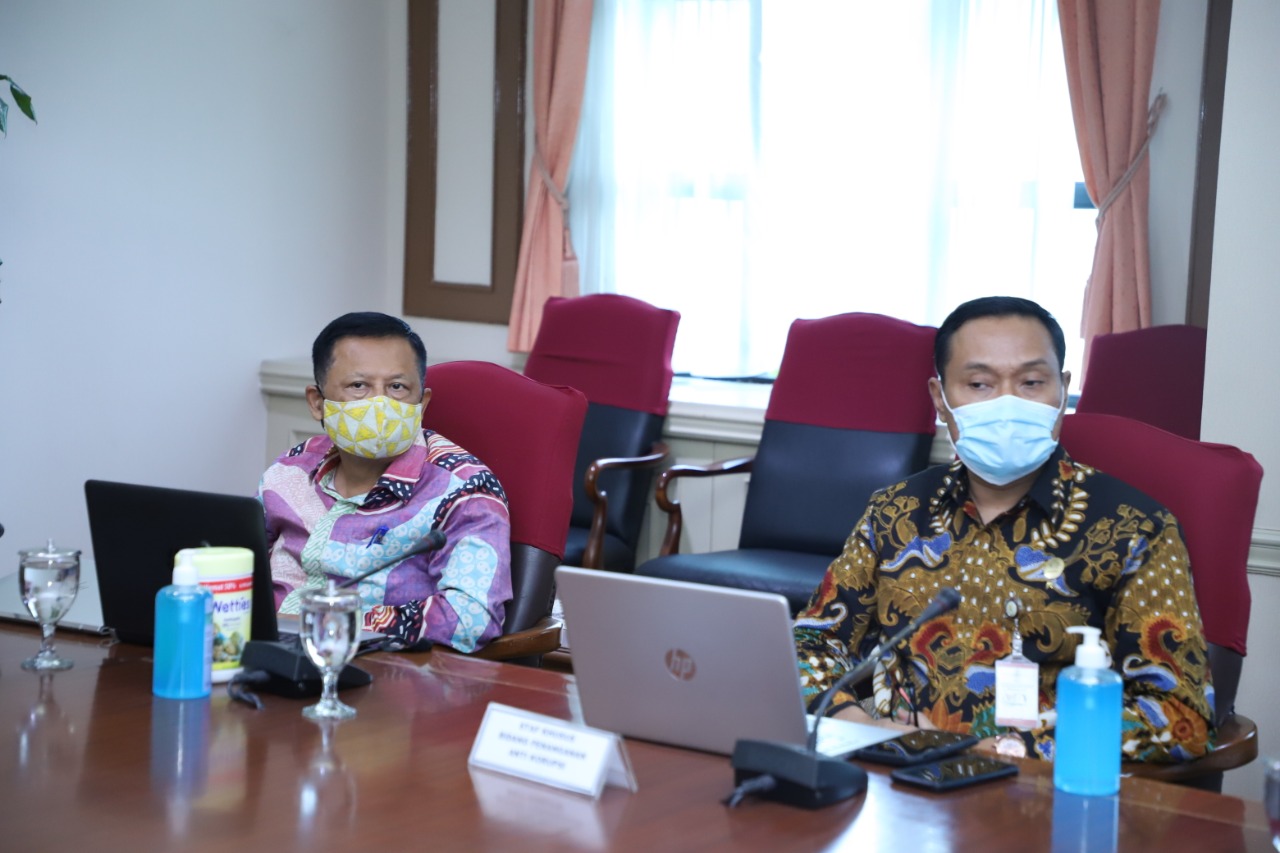 20201125 Penyerahan DIPA KL dan Daftar Alokasi Transfer ke Daerah serta Dana Desa tahun 2021 7