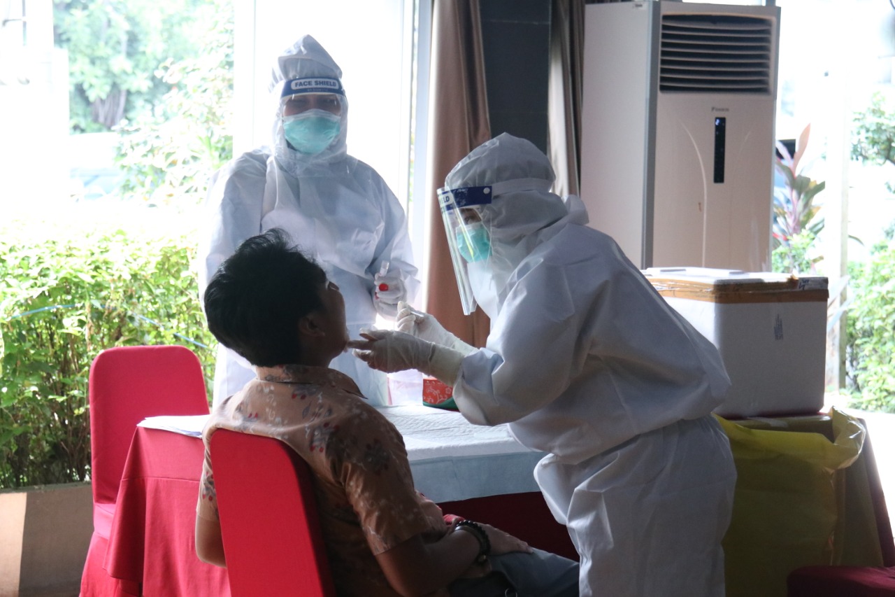 20201127 Pemeriksaan Swab di Lingkungan Kementerian PANRB 8