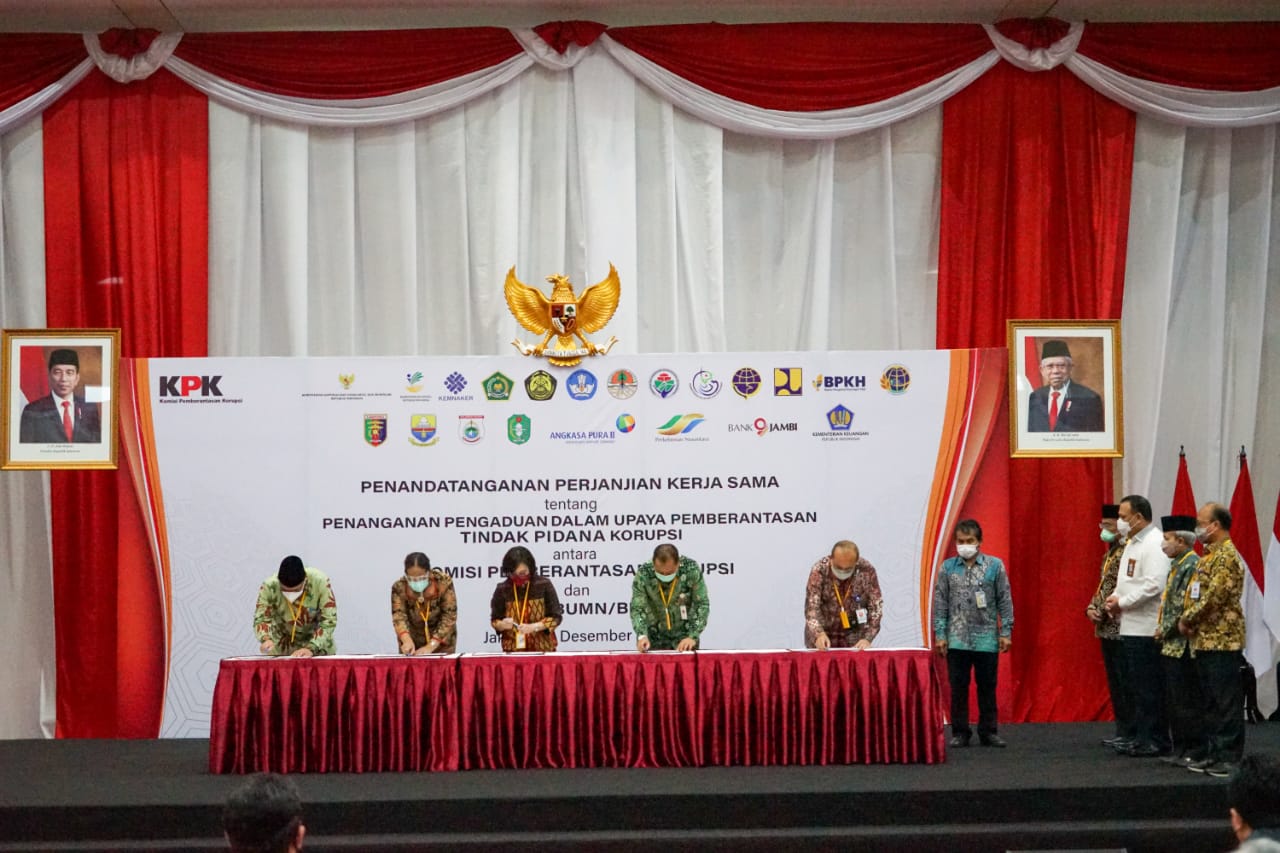 20201221 Penandatanganan Perjanjian Kerja Sama Tentang Penanganan Pengaduan dalam Upaya Pemberantasan Tindak Pidana Korupsi antara KPK dan KLOPBUMNBUMD 6