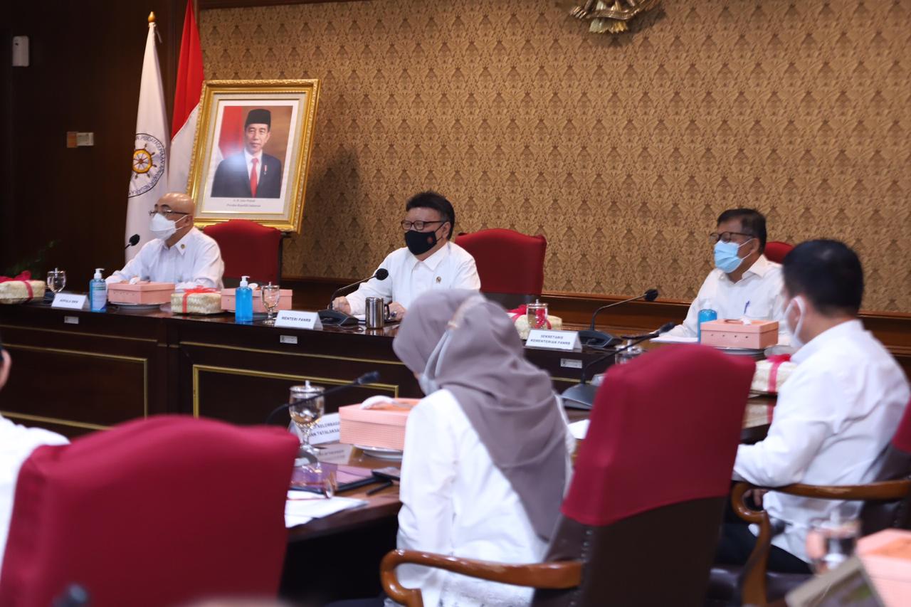 20201229 konferensi pers mengenai Catatan Akhir Tahun 2020 10