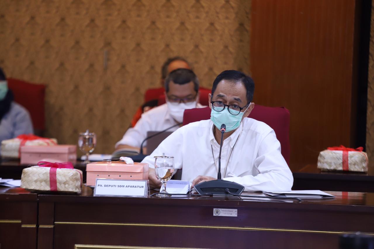 20201229 konferensi pers mengenai Catatan Akhir Tahun 2020 10
