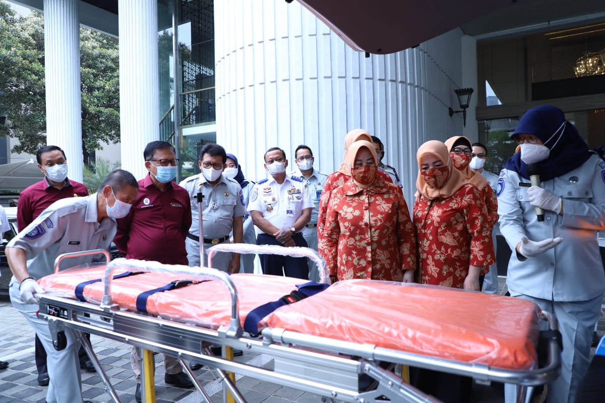 20201230 Serah Terima Ambulans dari PT Jasa Raharja 1