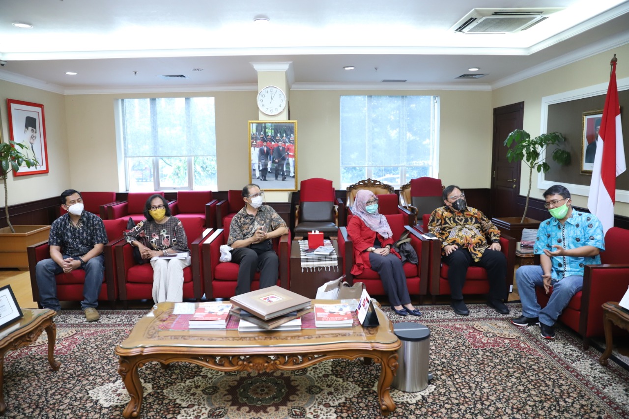 20210121 Audiensi Tim Dosen Alumni Universitas Negeri Jabar 8