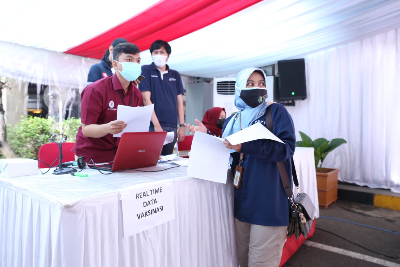 20210310 Vaksinasi Covid 19 Tahap Pertama di Kementerian PANRB 13