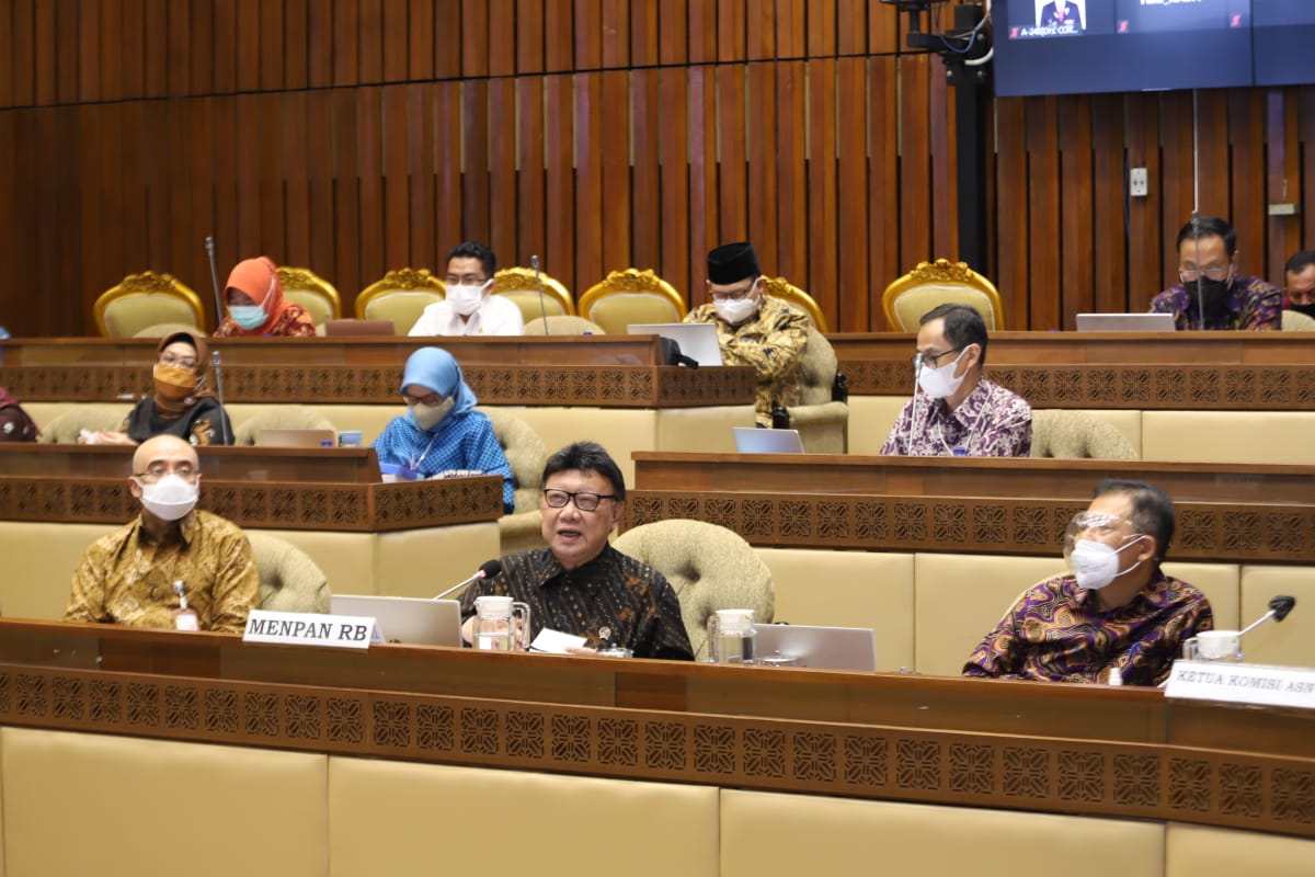 20210324 Rapat Kerja Komisi II DPR RI 9