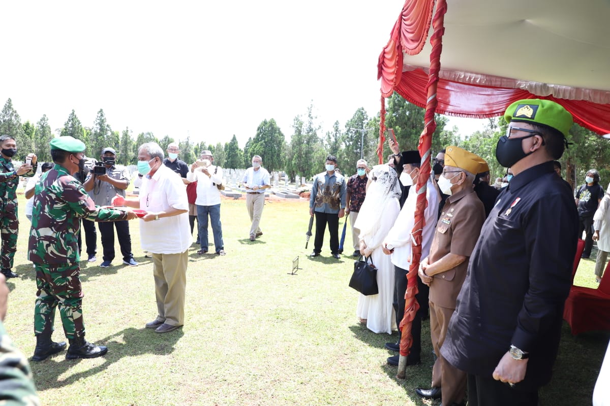 20210326 Upacara Pemakaman Letjen TNI Purn. Rais Abin 8