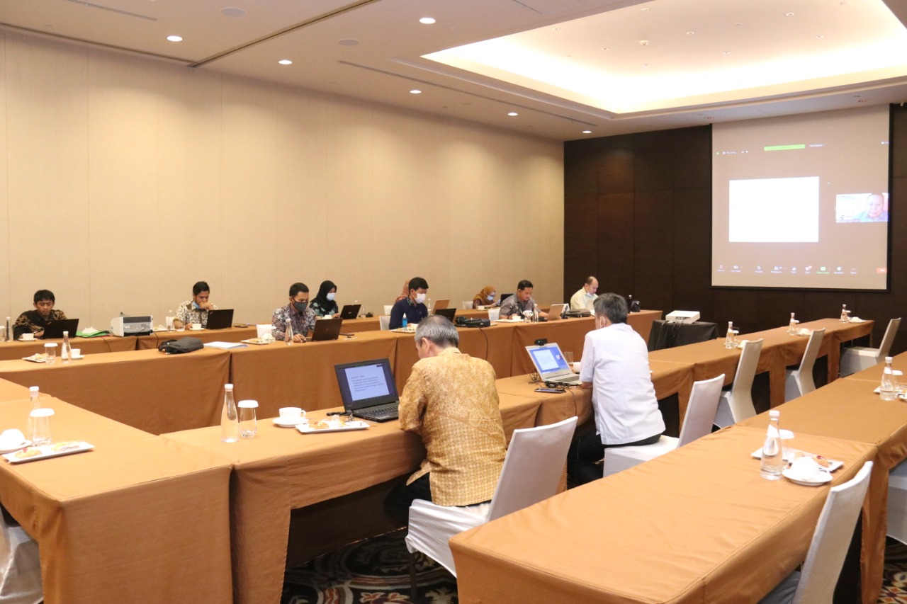 20210401 Focus Group Discussion FGD Pelaksanaan Bimbingan Teknis Asesor Pemantauan dan Evaluasi SPBE Tahun 2021 Hari Ke 2 11