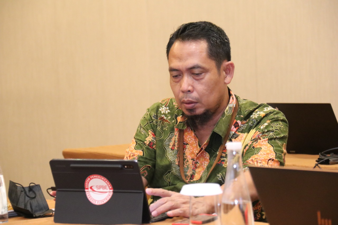 20210401 Focus Group Discussion FGD Pelaksanaan Bimbingan Teknis Asesor Pemantauan dan Evaluasi SPBE Tahun 2021 Hari Ke 2 11