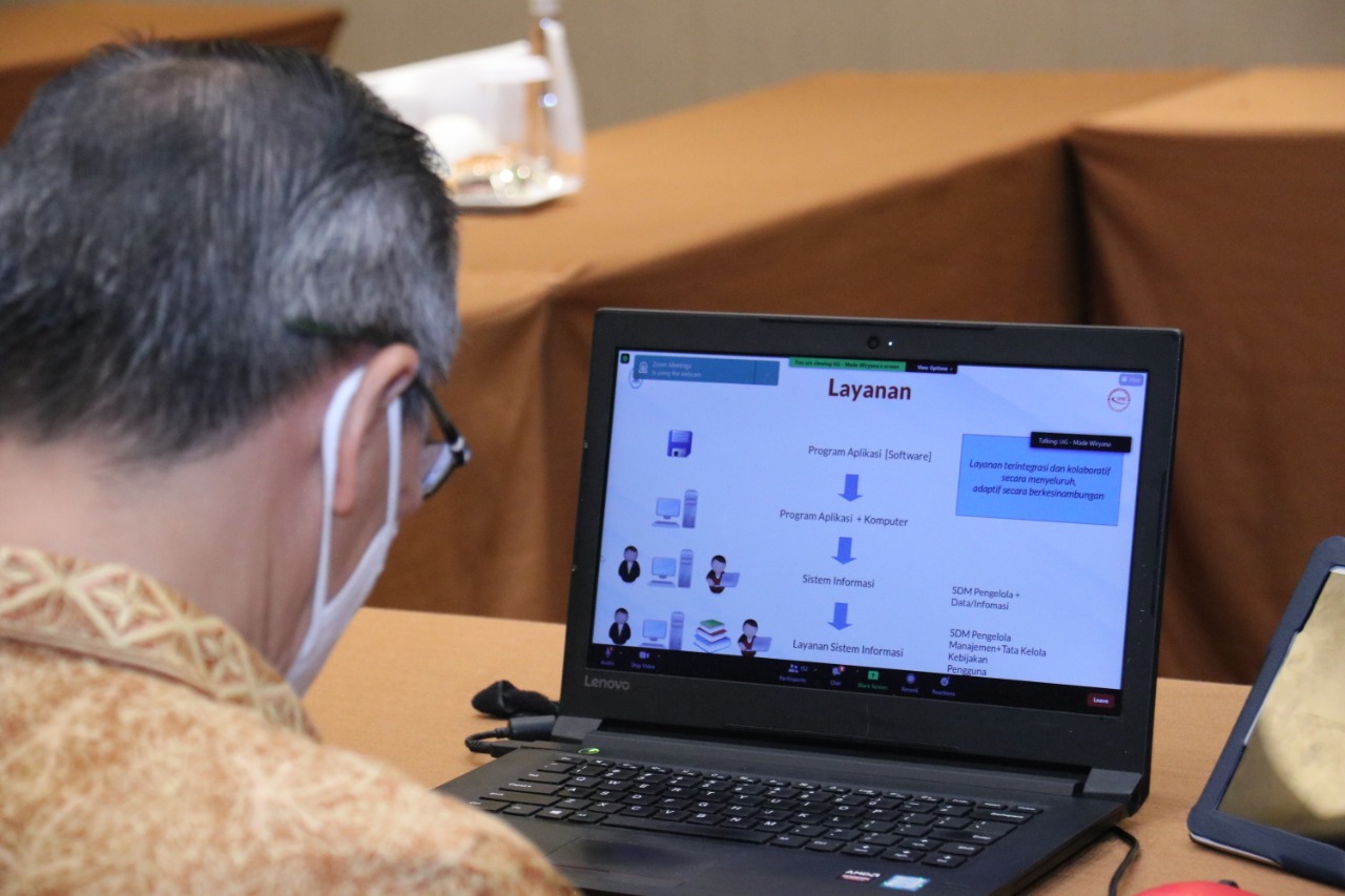20210401 Focus Group Discussion FGD Pelaksanaan Bimbingan Teknis Asesor Pemantauan dan Evaluasi SPBE Tahun 2021 Hari Ke 2 11