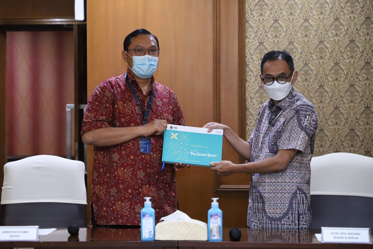20210430 Penyampaian Executive Summary Kawasan Pariwisata Danau Toba 10