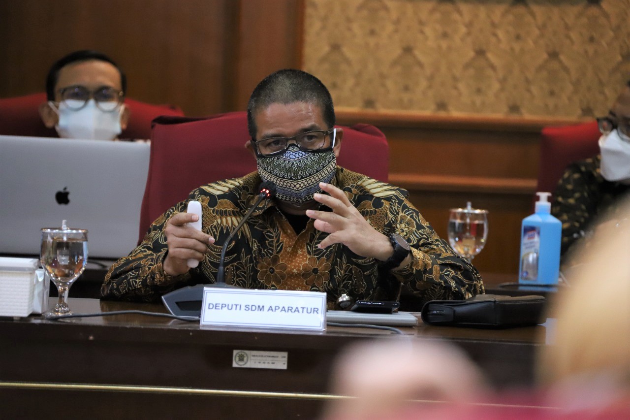 20210617 Rakor Pembahasan Isu Strategis dan Kebijakan Bidang PANRB 10