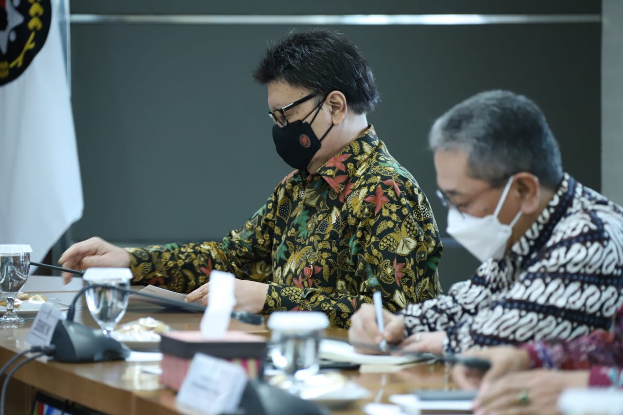 20210618 Rapat Tingkat Menteri terkait Perubahan Hari Libur 1