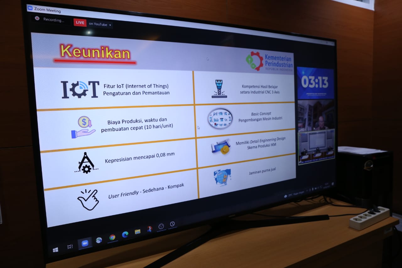 20210630 Kementerian Perindustrian Mesin CNC 3 Axis Industri 4.0 untuk SMK Mecin 4.0 3