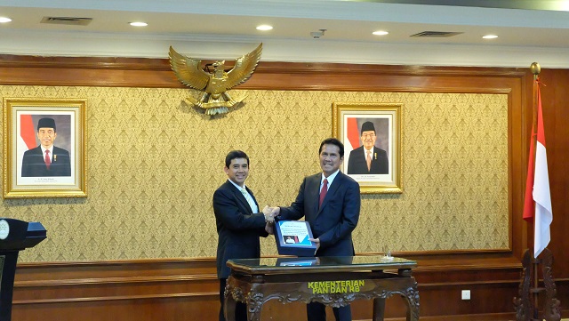 SERTIJAB MENPANRB 2