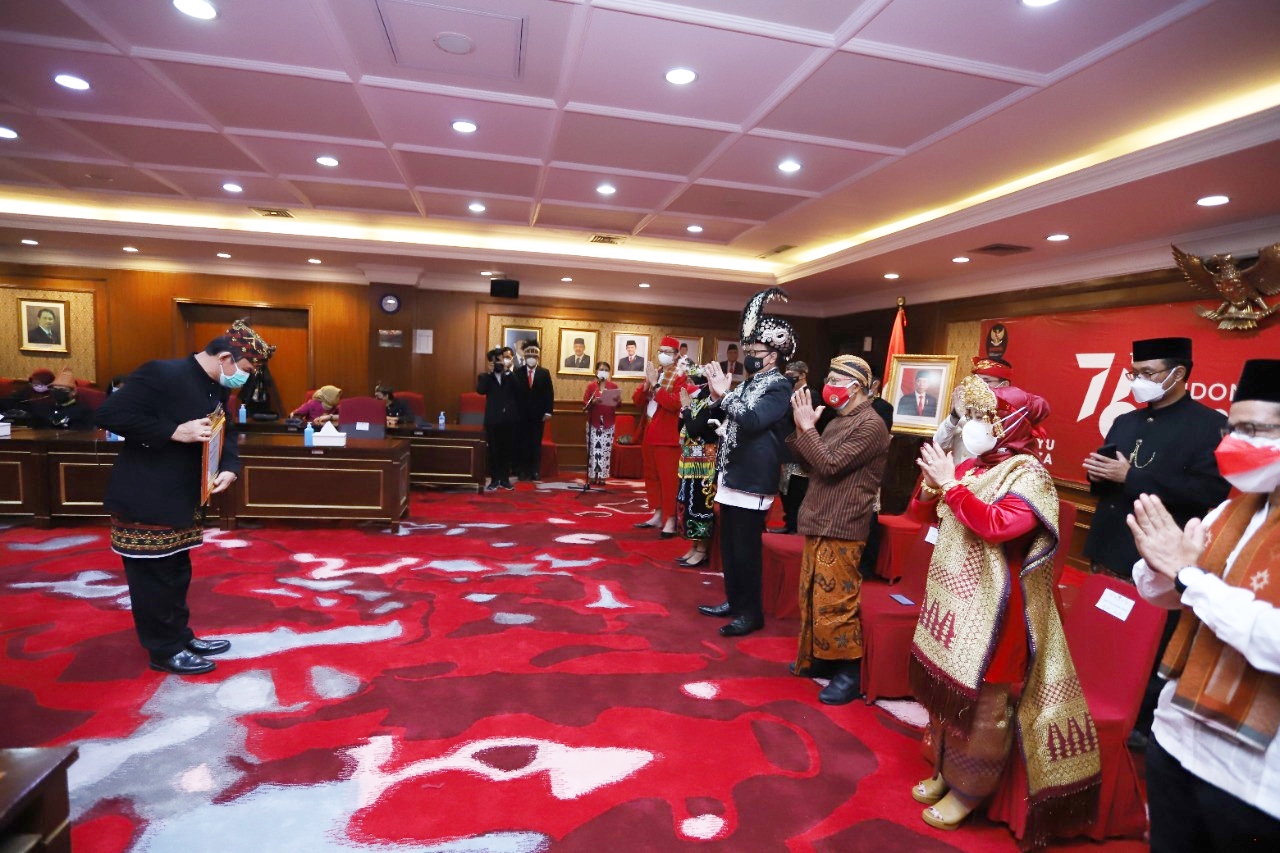 20210817 Penyerahan Tanda Kehormatan Satyalancana Karya Satya 3