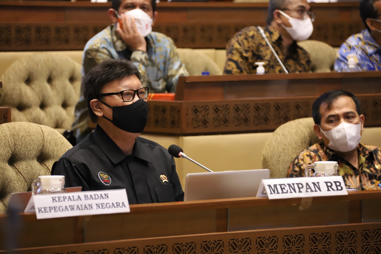 20210920 Raker dengan Komisi II DPR 9