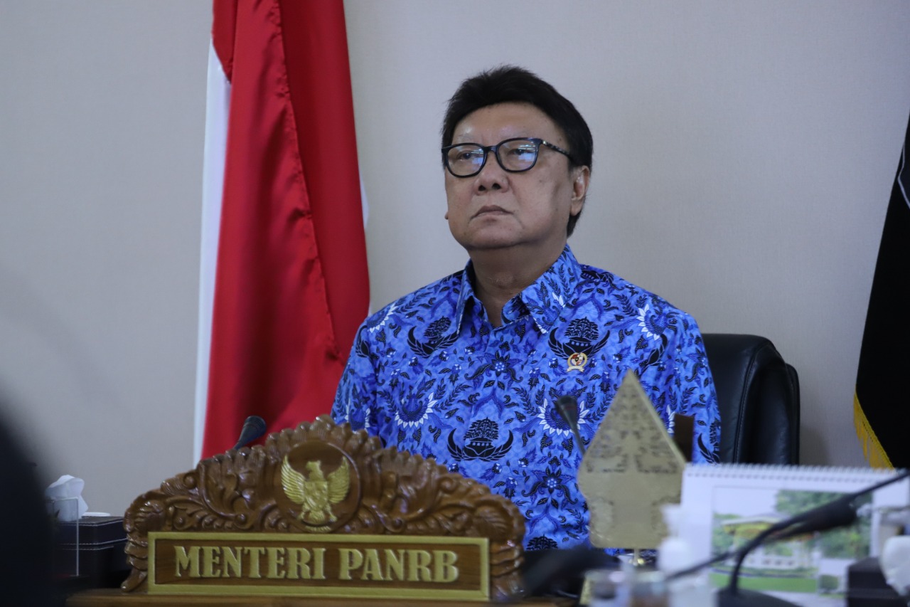 20211129 Penyerahan DIPA dan Buku Daftar Alokasi Transfer ke Daerah serta Dana Desa Tahun 2022 10
