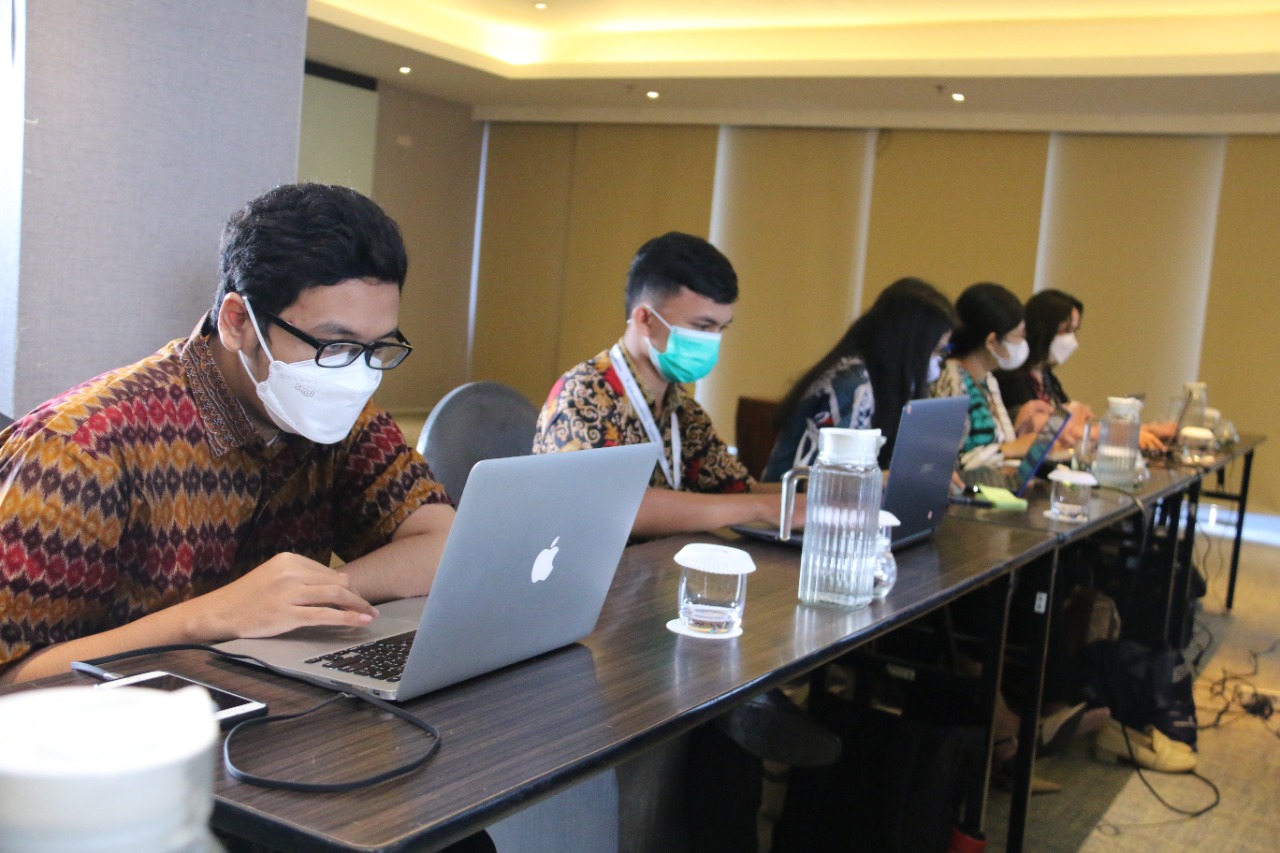 20220114 Monitoring dan Evaluasi Aplikasi SP4N LAPOR 14