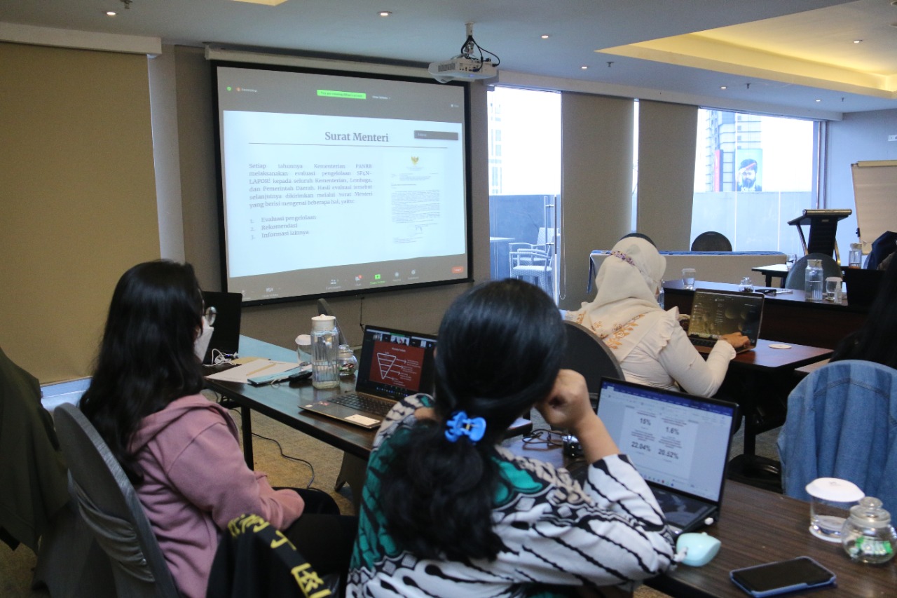20220114 Monitoring dan Evaluasi Aplikasi SP4N LAPOR 14
