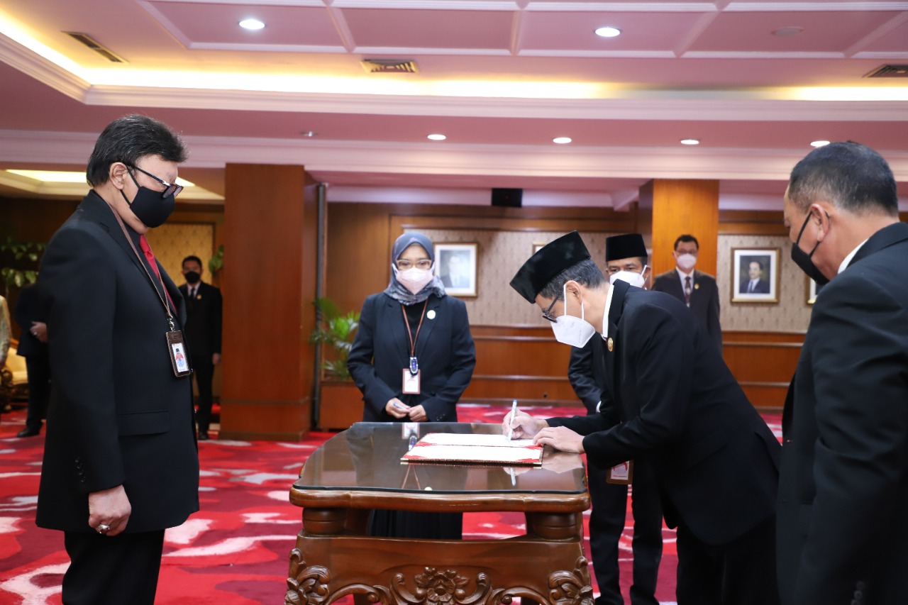 20220225 Pelantikan Pejabat Fungsional Analis Kebijakan Ahli Utama Kementerian PANRB 11
