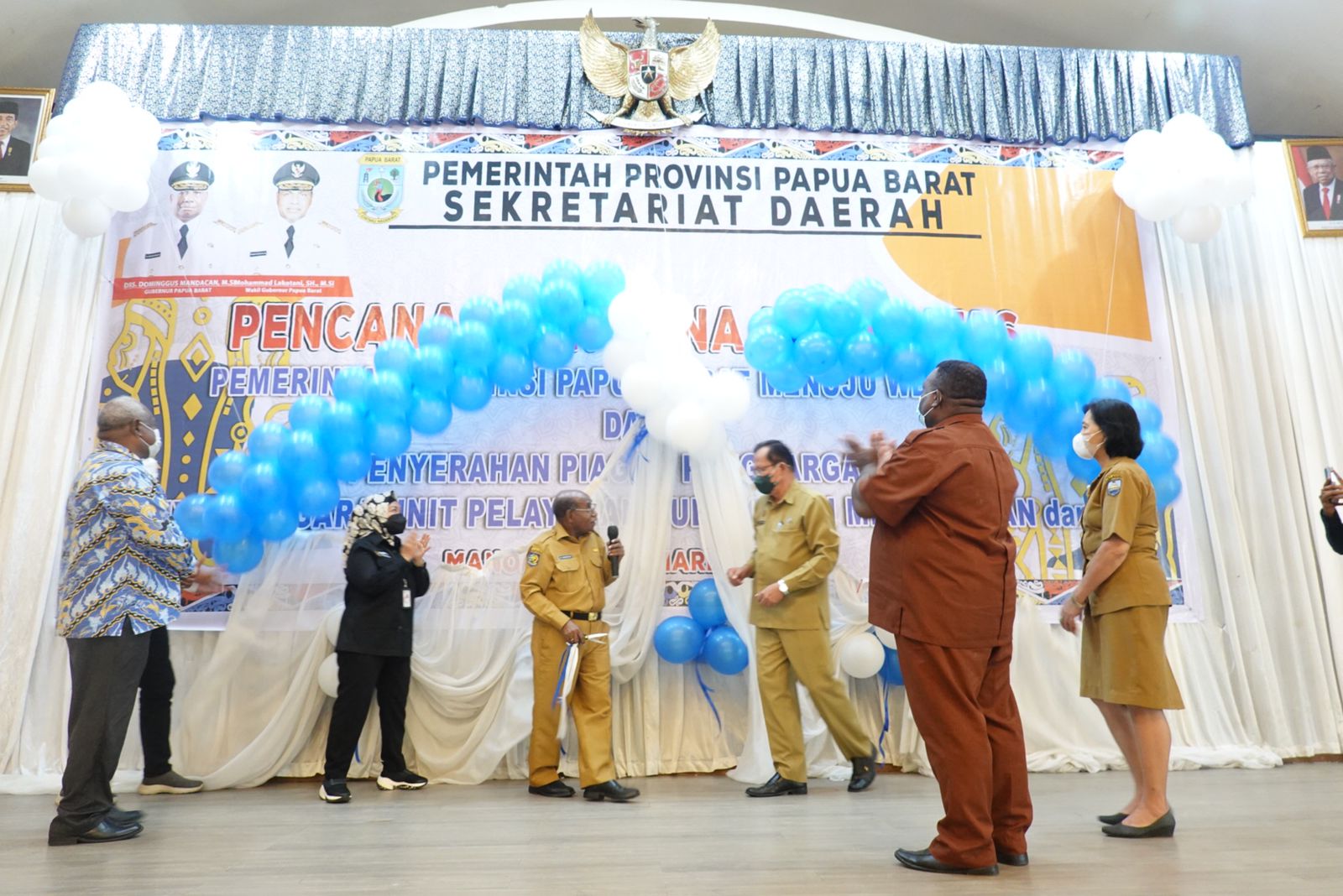 20220330 Penyerahan Penghargaan Pelayanan Publik Provinsi Papua Barat 14