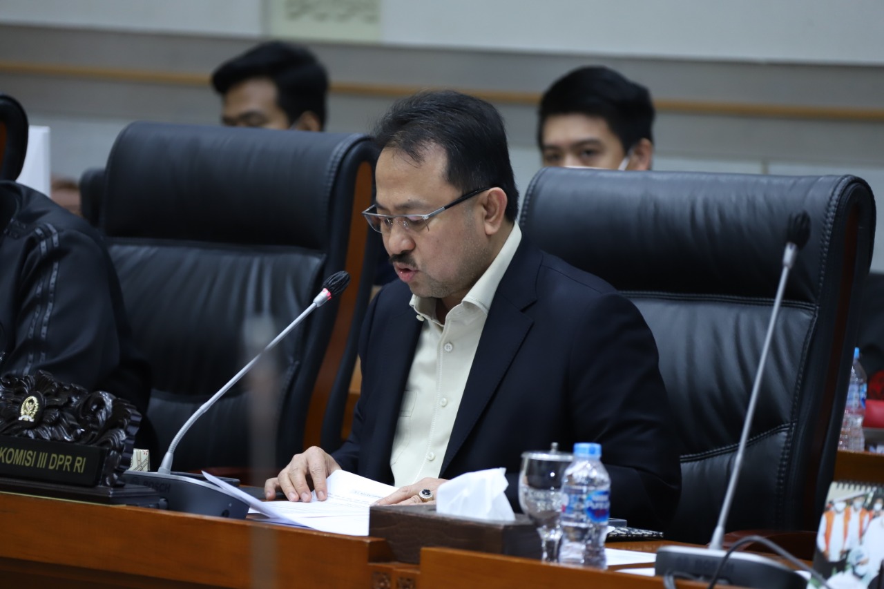 20220331 Rapat Kerja dengan Komisi IIII DPR RI 1