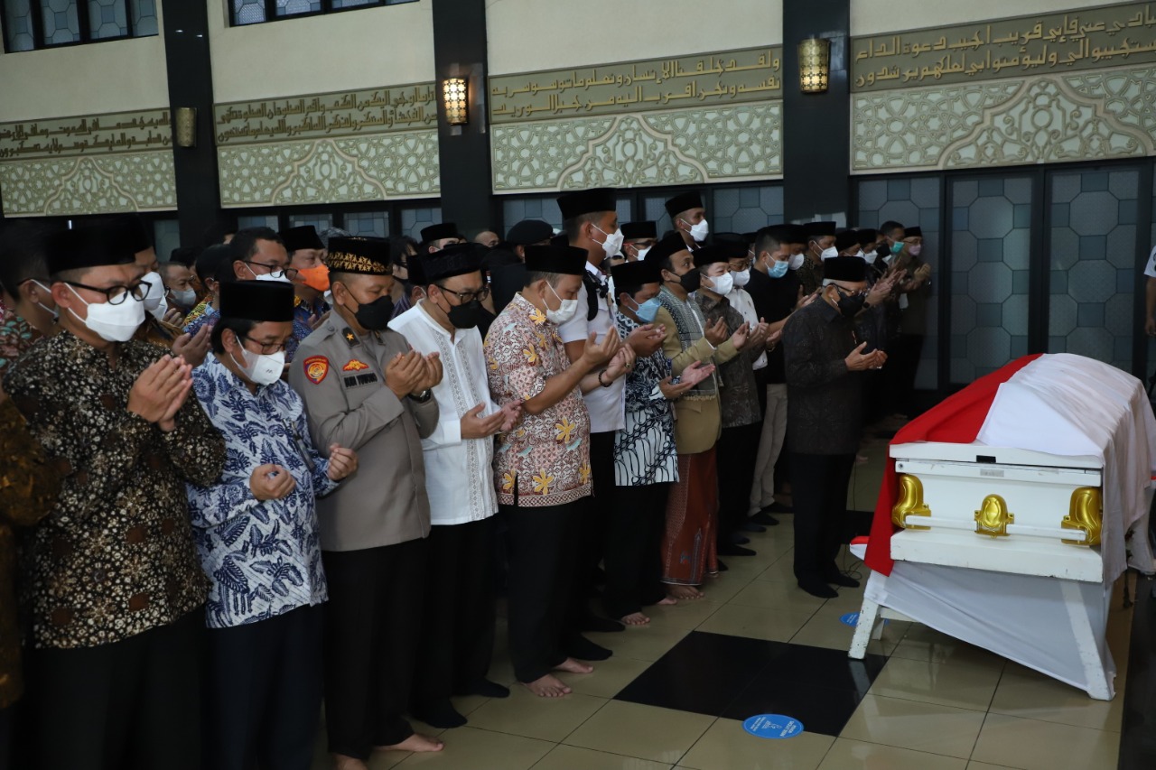 20220701 Prosesi Pemakaman Menteri PANRB Tjahjo Kumolo 42