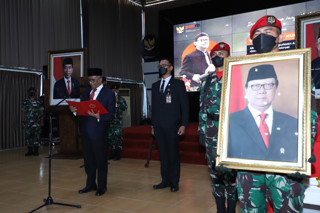 20220701 Prosesi Pemakaman Menteri PANRB Tjahjo Kumolo 42