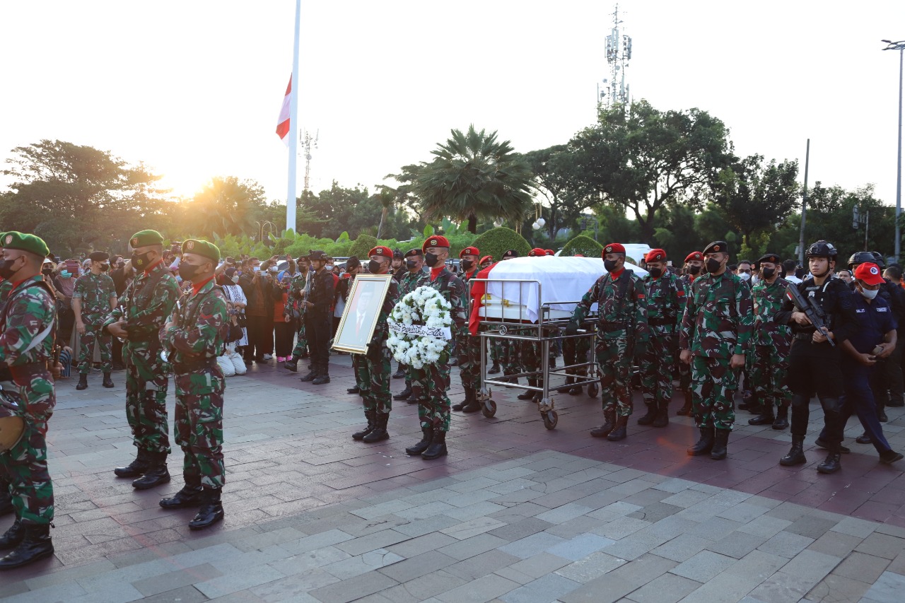 20220701 Prosesi Pemakaman Menteri PANRB Tjahjo Kumolo 42