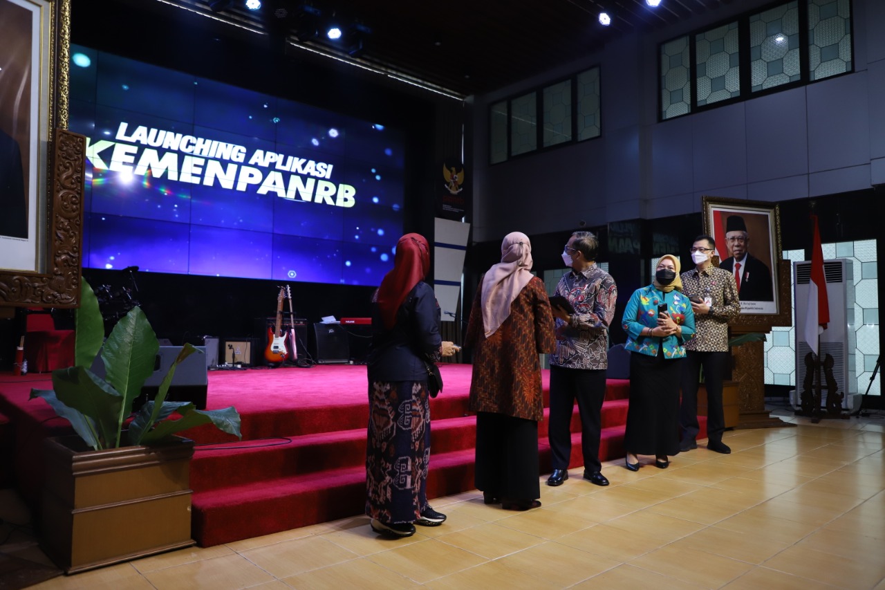 20220727 HUT 63 2