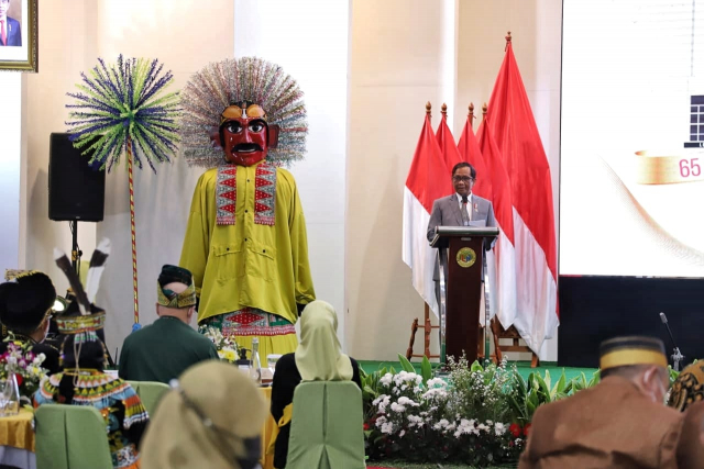 20220809 PLT MENPAN Menghadiri HUT LAN Ke 65 8