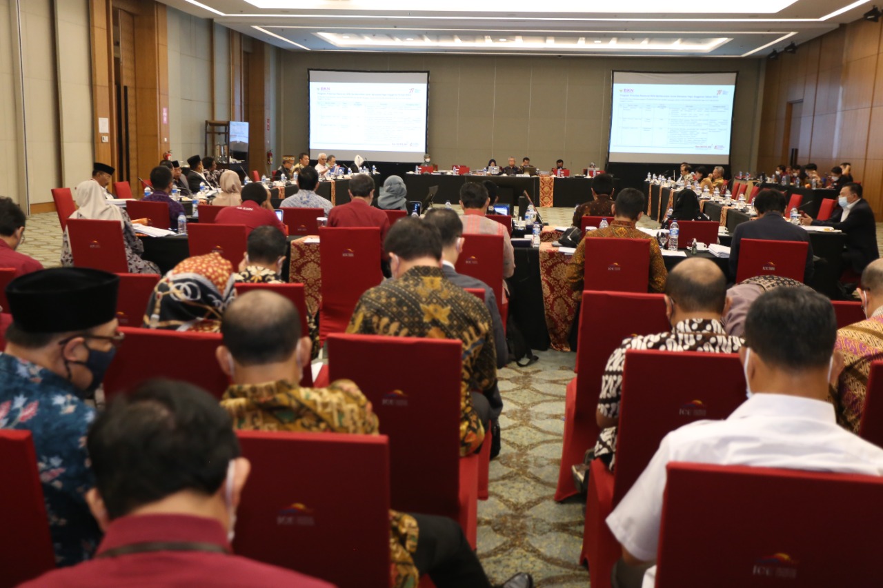 20220907 Rapat Dengar Pendapat dengan Komisi II DPR RI 15