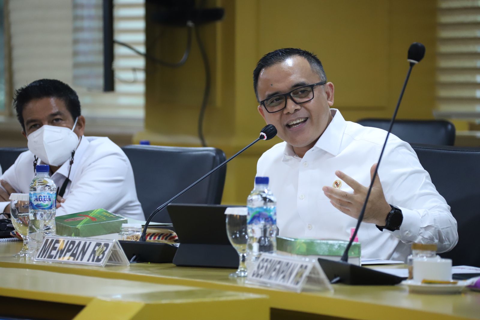20220912 MENTERI SESMEN ESELON I Rapat Dengar pendapat dengan Komite I DPD RI 9