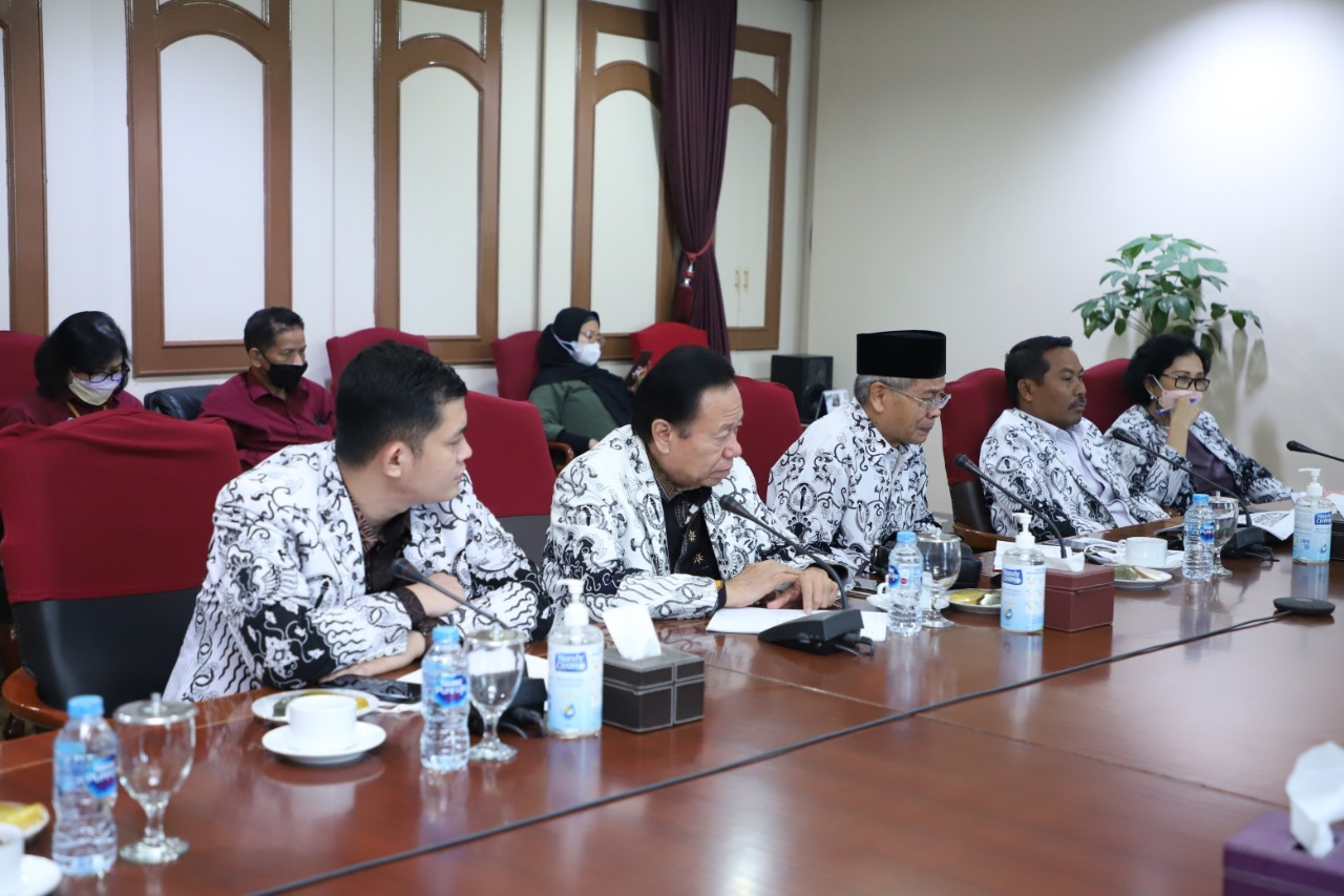 20220914 Audiensi dengan PGRI dan HISMINU 9