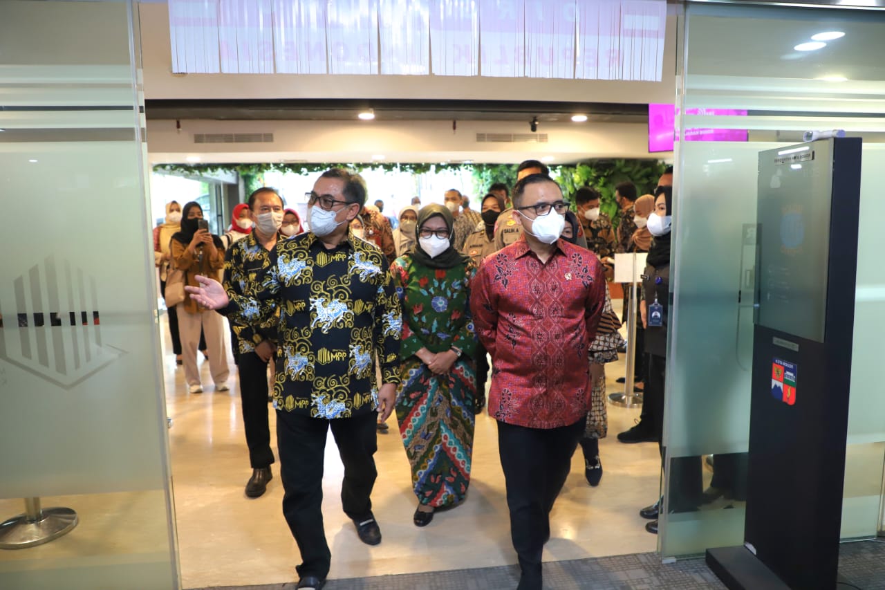 20220916 MENTERI DEP YANLIK Meninjau MPP Kota Bogor 9