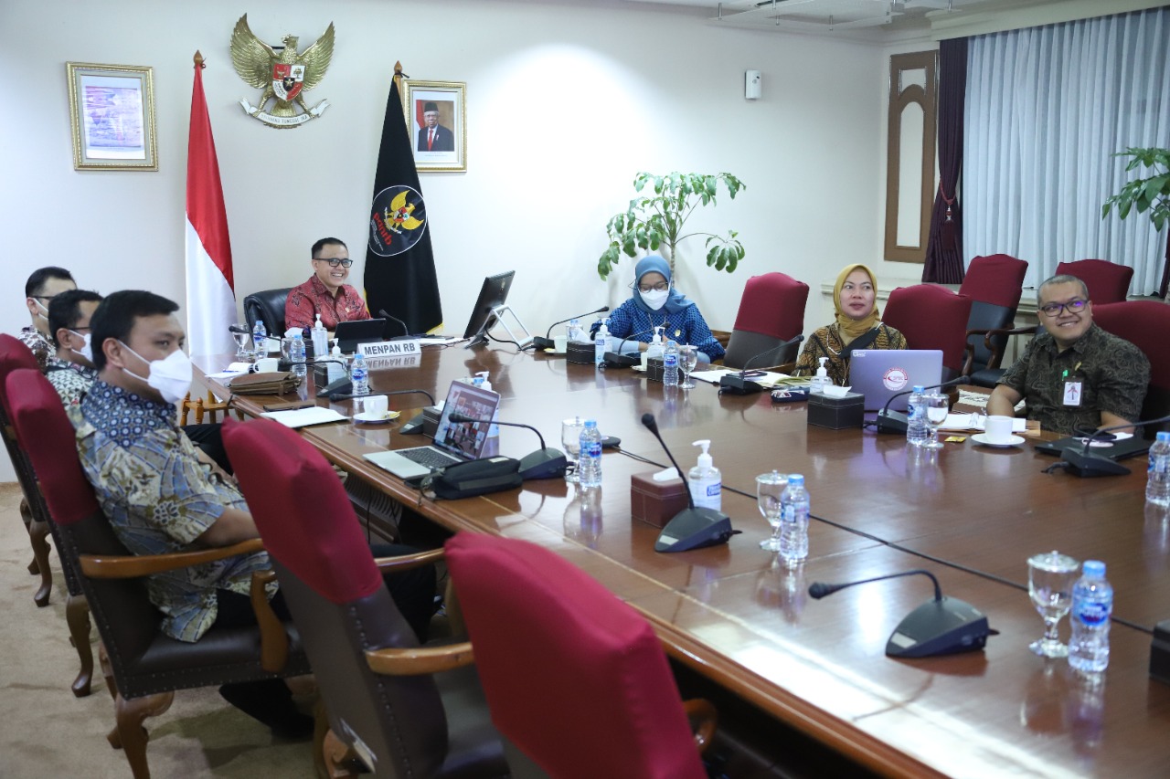 20220916 MENTERI SESMEN DEP RB DEP BALAKS Rapat Kordinasi dengan Marves terkait Visa 10