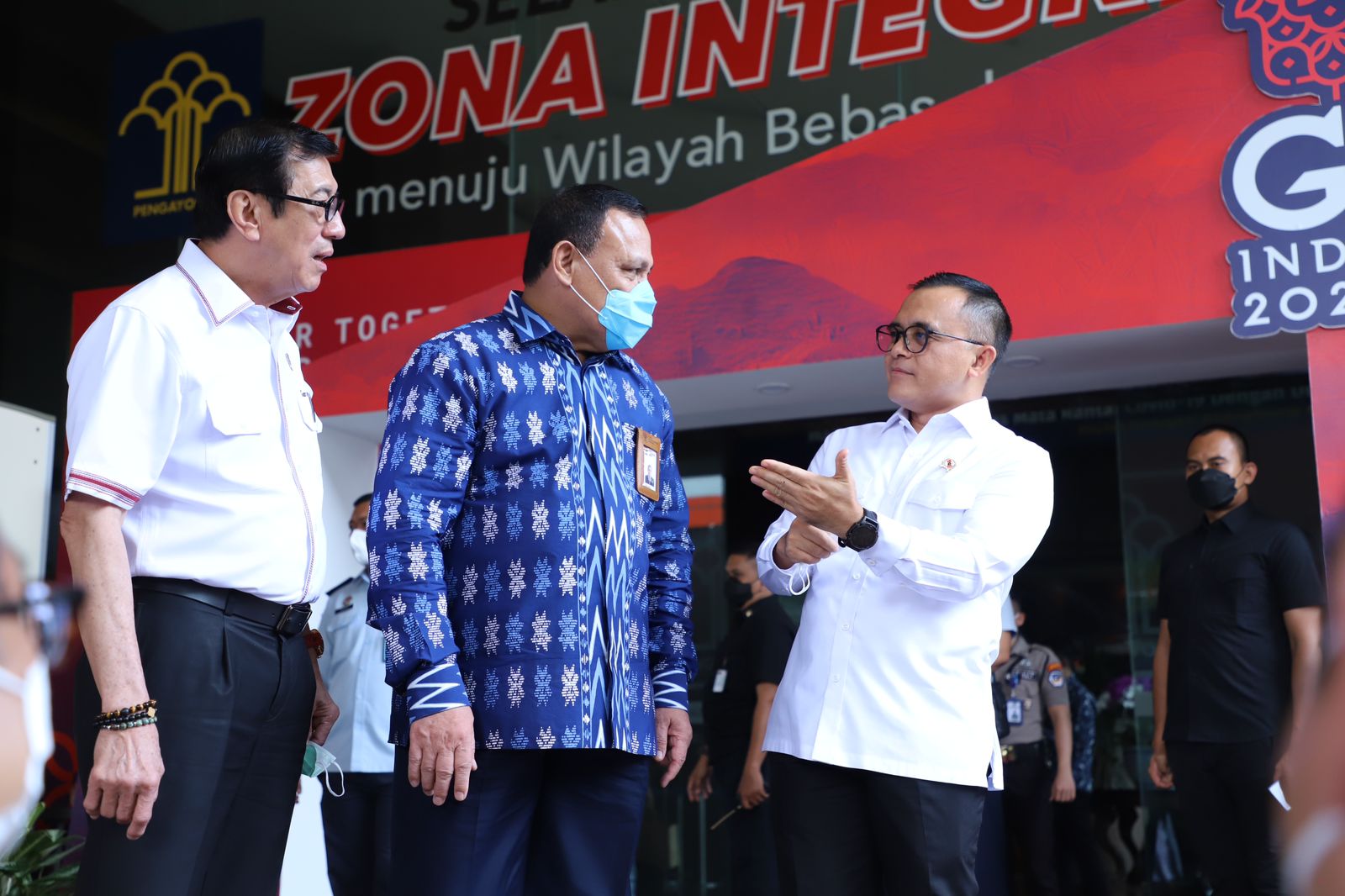 20220927 Rapat Bersama Menkumham Menteri Keuangan dan Ketua KPK 2