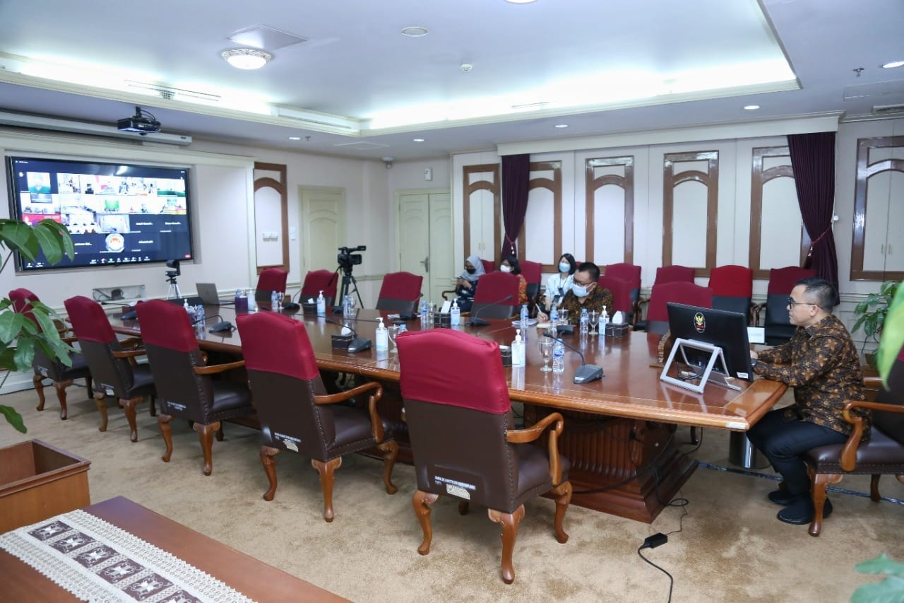 20221013 Seminar Kejaksaan Tinggi Maluku Utara 7