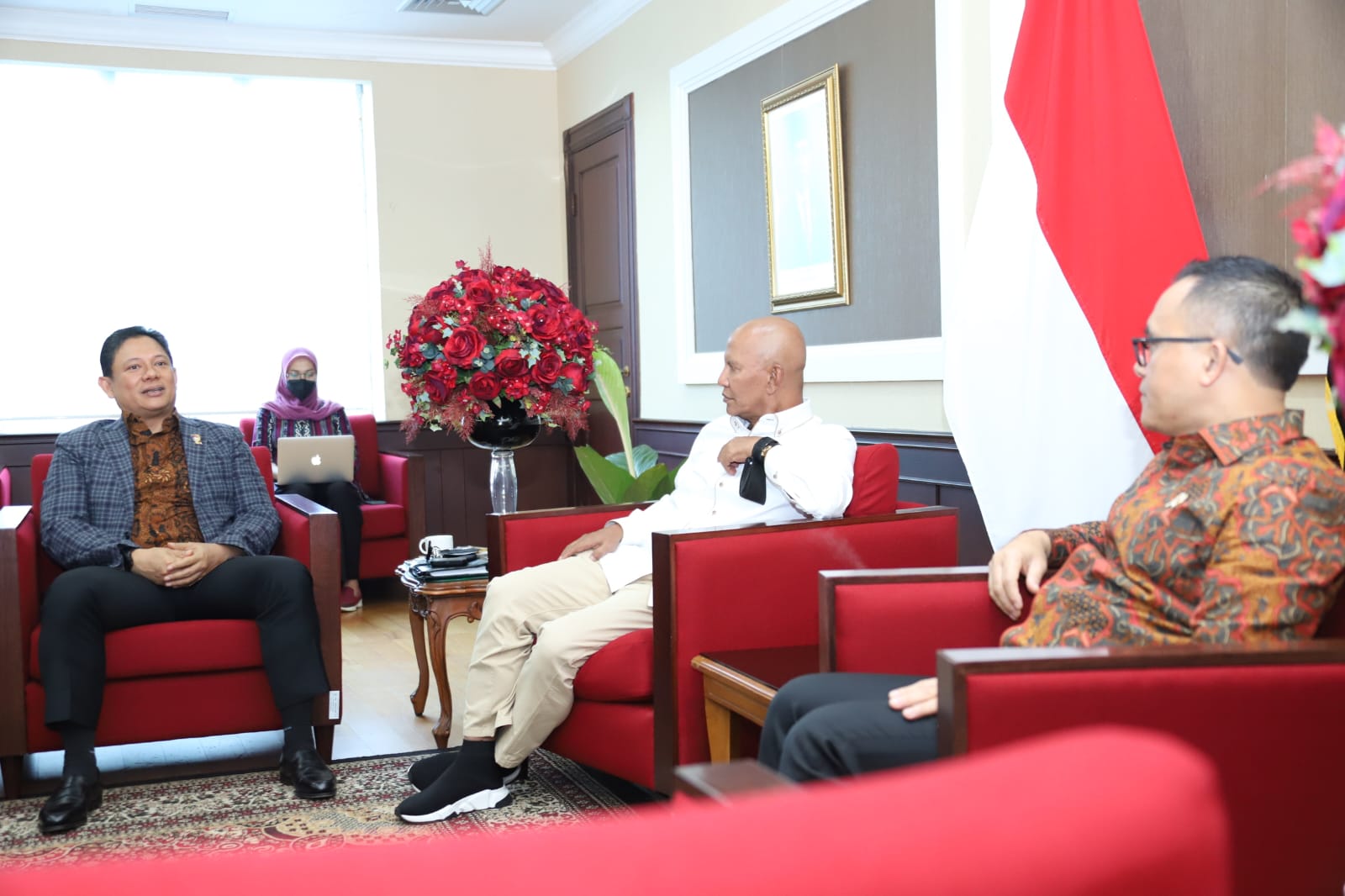 20221104 MENTERI Audiensi Banggar DPR dan ASRena Polri 11
