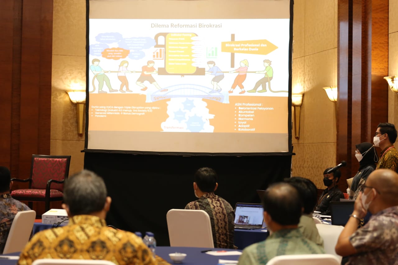 20221111 Sosialisasi Piloting Platform Digital Pengelolaan dan Kolaborasi ASN 16
